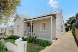 95 Gibbes St, Rockdale NSW 2216, Australia