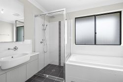 12 Cricketers Ave, Penrith NSW 2750, Australia