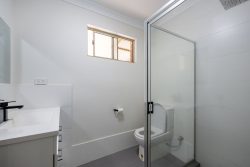 56 Clarke St, Burekup WA 6227, Australia