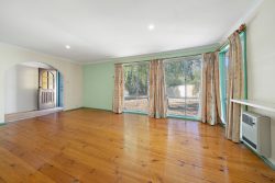 11 East Pl, Kambah ACT 2902, Australia