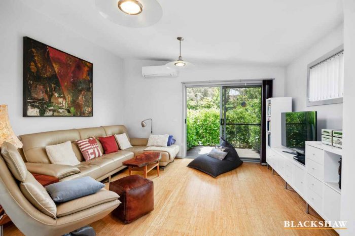 Unit 2/13 Edward Rd, Batehaven NSW 2536, Australia