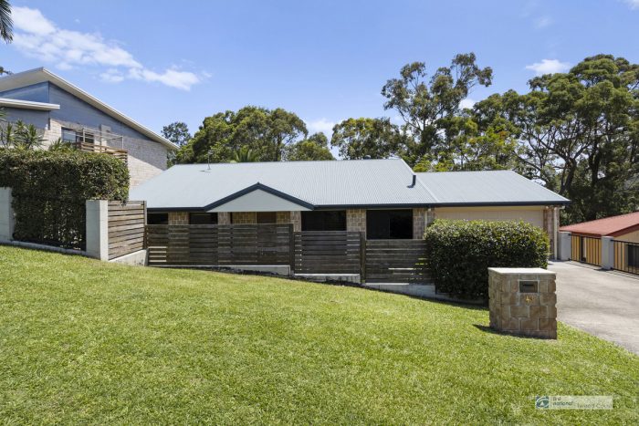 43 Skyline Dr, Tweed Heads West NSW 2485, Australia