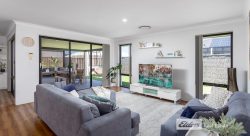 5 Epidote Loop, Dalyellup WA 6230, Australia