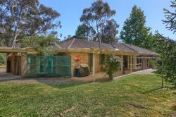 9 Victoria St, Wandin North VIC 3139, Australia