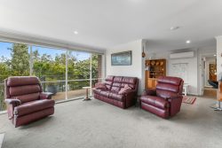 31 Flinders Esplanade, Taroona TAS 7053, Australia