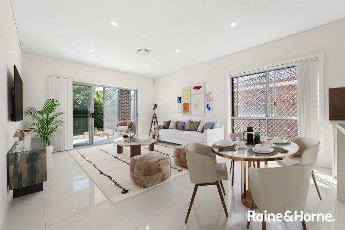 60 Wolseley St, Fairfield NSW 2165, Australia