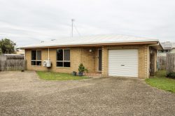 13 Fuller Ct, South Mackay QLD 4740, Australia