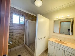 13 Fuller Ct, South Mackay QLD 4740, Australia