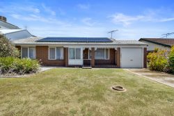 9 Gilbert Rd, Christies Beach SA 5165, Australia