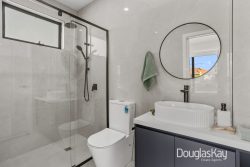 2/135 Glengala Rd, Sunshine West VIC 3020, Australia