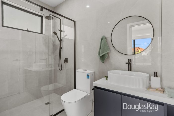 2/135 Glengala Rd, Sunshine West VIC 3020, Australia