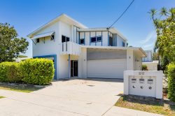 Unit 1/26 Grendon St, North Mackay QLD 4740, Australia