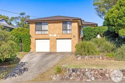 39 Hanson Ave, Anna Bay NSW 2316, Australia