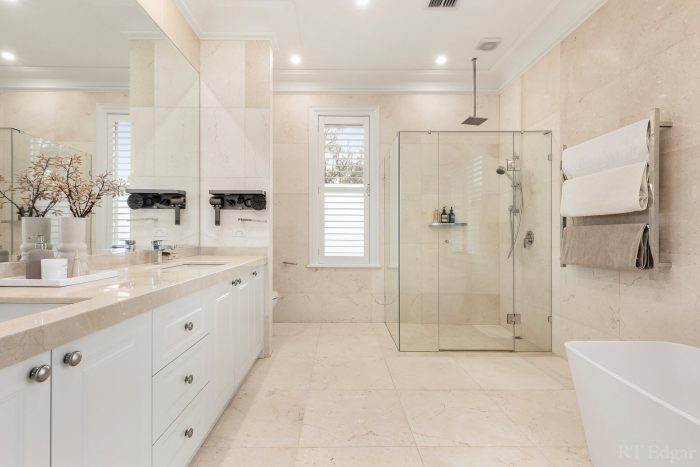 19 Head St, Balwyn VIC 3103, Australia