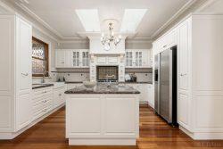 65 High St, Kew VIC 3101, Australia