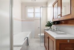 46 Hopetoun Ave, Canterbury VIC 3126, Australia