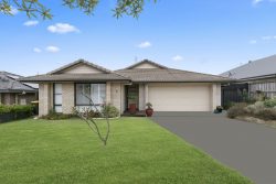 3 Wagtail St, Aberglasslyn NSW 2320, Australia