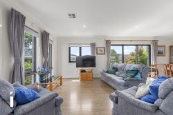 Unit 4/42 Adder St, Harrison ACT 2914, Australia