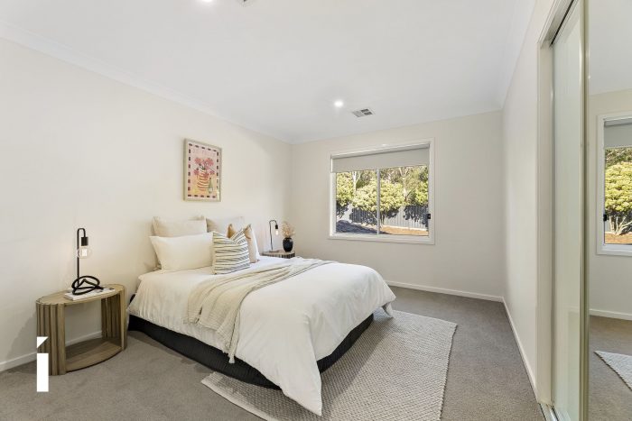 12 Tully Pl, Jerrabomberra NSW 2619, Australia