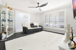 6 James Pl, Oxley Vale NSW 2340, Australia