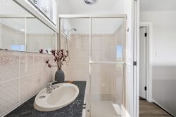 9 Humber Ct, Happy Valley SA 5159, Australia