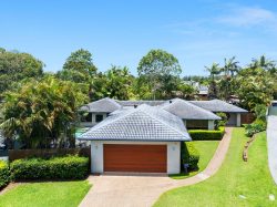 6 Koonan Ct, Ashmore QLD 4214, Australia