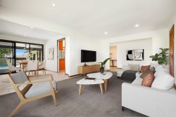 6 Koonan Ct, Ashmore QLD 4214, Australia