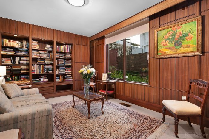 215 Kooyong Rd, Toorak VIC 3142, Australia