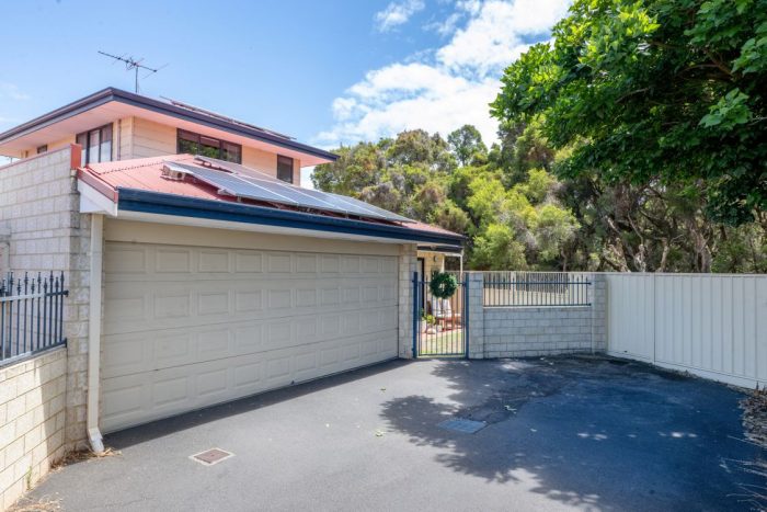 4D Minninup Rd, South Bunbury WA 6230, Australia
