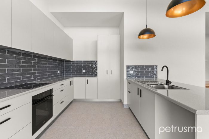 4 Linden Rd, Primrose Sands TAS 7173, Australia