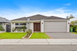 13 Markwell Ave, Haynes WA 6112, Australia