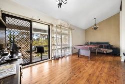 15 McLaughlin Ave, Wentworth Falls NSW 2782, Australia