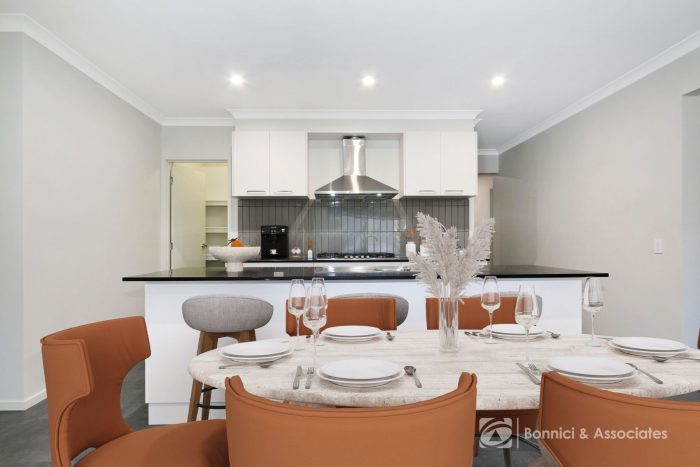 9 McSwiney Ct, Leneva VIC 3691, Australia