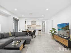 3 Moran Pkwy, North Rothbury NSW 2335, Australia