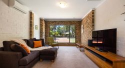 19 Munzberg Ct, Tanunda SA 5352, Australia