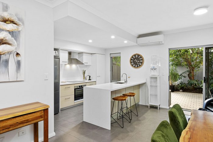 26 Prospector Loop, Bassendean WA 6054, Australia