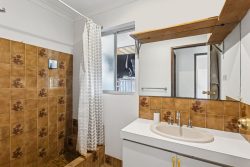 4 Sweeting St, Guildford WA 6055, Australia