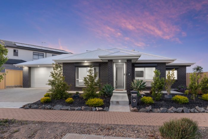 90 Prow Dr, Seaford Meadows SA 5169, Australia