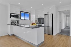 30 Open Drive, Snug, TAS 7054, Australia