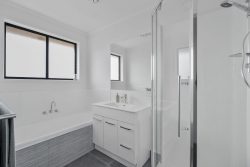 30 Open Drive, Snug, TAS 7054, Australia