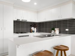 2/259 Settlers Blvd, Chisholm NSW 2322, Australia