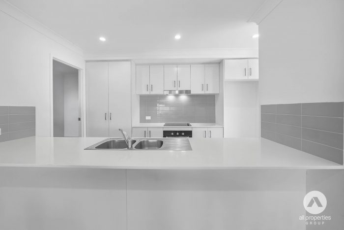35 Sheridan Dr, Flagstone QLD 4280, Australia