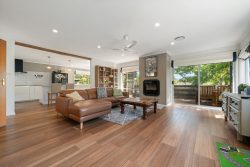 88 Sinclair St, Kambah ACT 2902, Australia