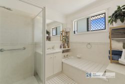 Unit 2/15 Alexander Ct, Tweed Heads South NSW 2486, Australia