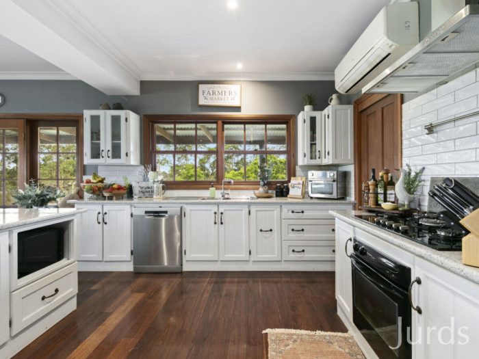 2 Oswald Rd, Oswald NSW 2321, Australia
