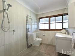 2 Oswald Rd, Oswald NSW 2321, Australia