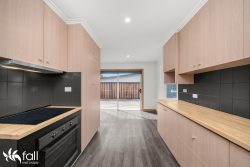 1/41 Sunshine Rd, Austins Ferry TAS 7011, Australia