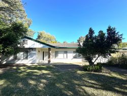 2 Tirzah St, Moree NSW 2400, Australia