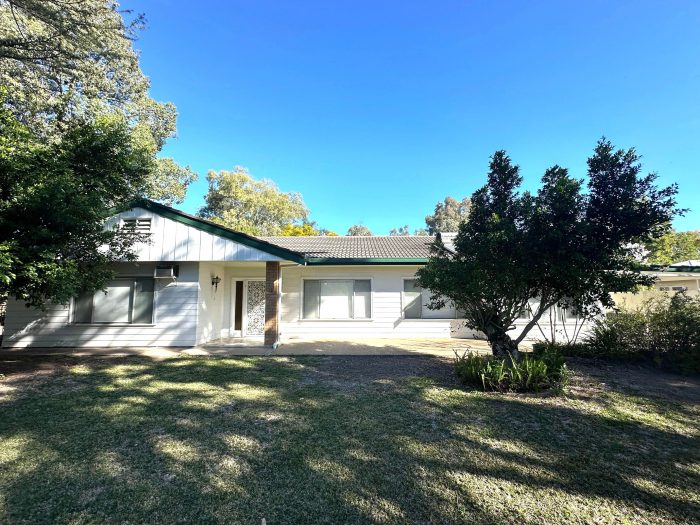 2 Tirzah St, Moree NSW 2400, Australia