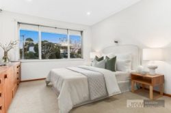 6 Valley View Ct, Glen Waverley VIC 3150, Australia
